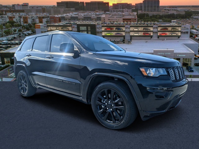 used 2021 Jeep Grand Cherokee car, priced at $18,822