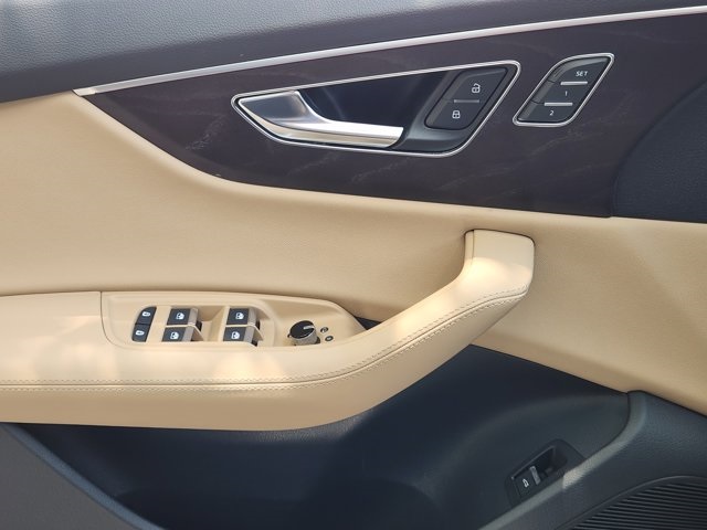used 2022 Audi Q8 car, priced at $45,800