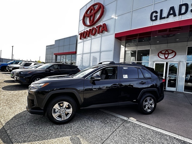 new 2025 Toyota RAV4 Hybrid car
