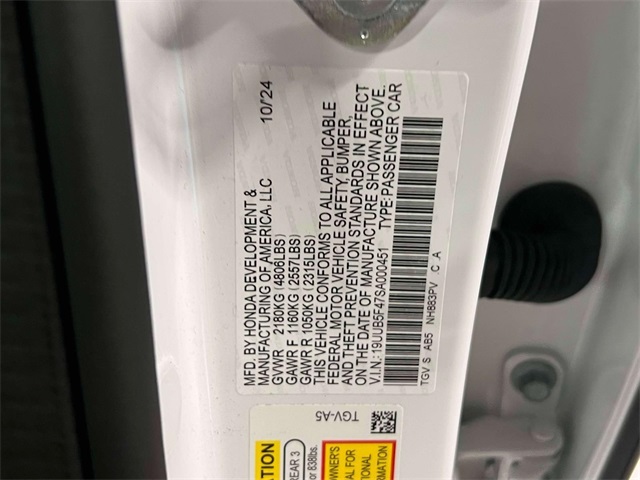 used 2025 Acura TLX car, priced at $38,077