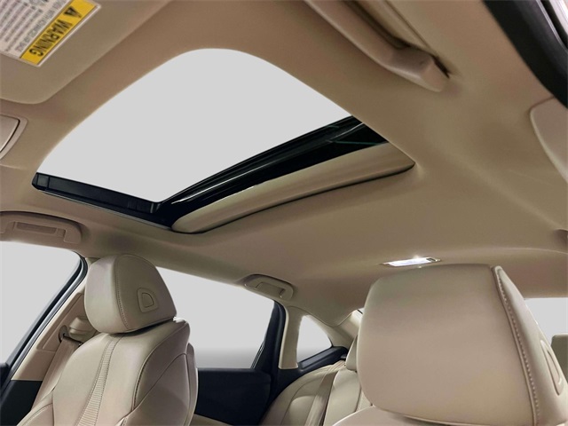 used 2025 Acura TLX car, priced at $38,077