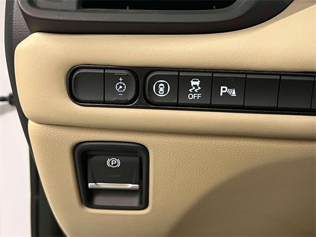 used 2025 Acura TLX car, priced at $38,077