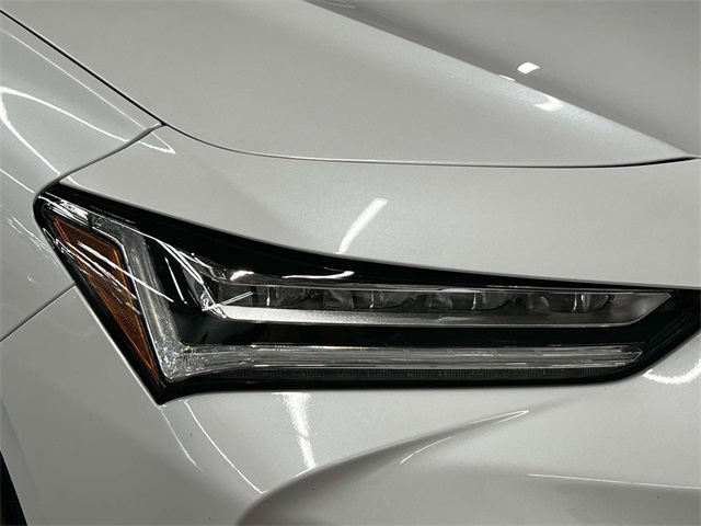 used 2025 Acura TLX car, priced at $38,077