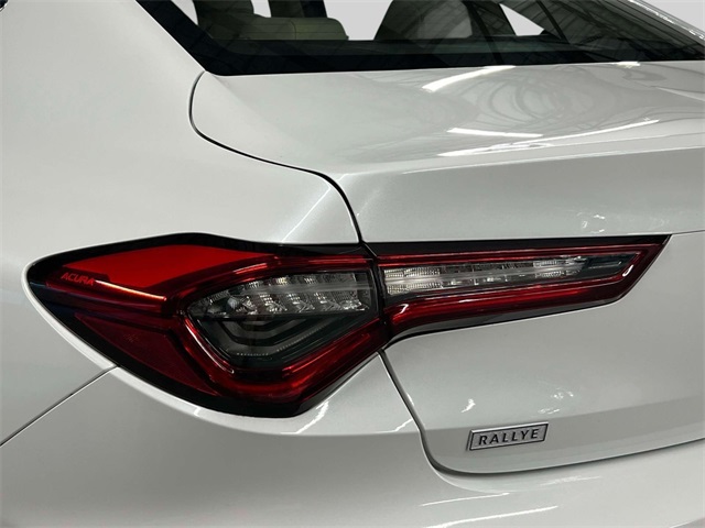 used 2025 Acura TLX car, priced at $38,077