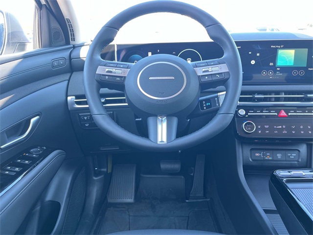 new 2025 Hyundai Tucson Hybrid car, priced at $41,895