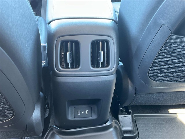 new 2025 Hyundai Tucson Hybrid car, priced at $41,895