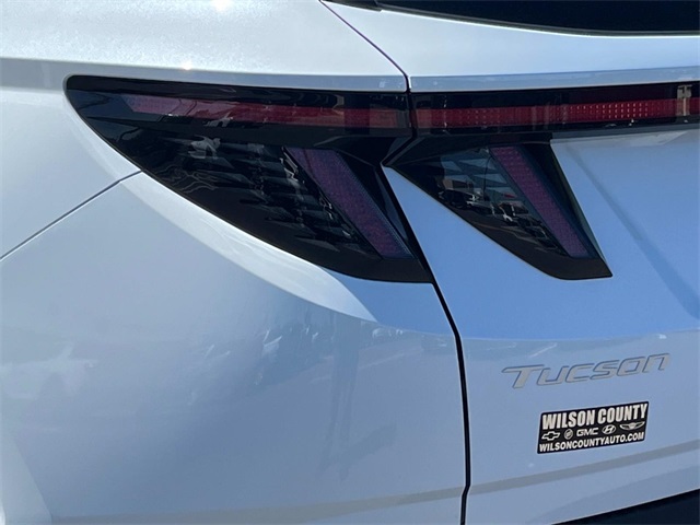 new 2025 Hyundai Tucson Hybrid car, priced at $41,895
