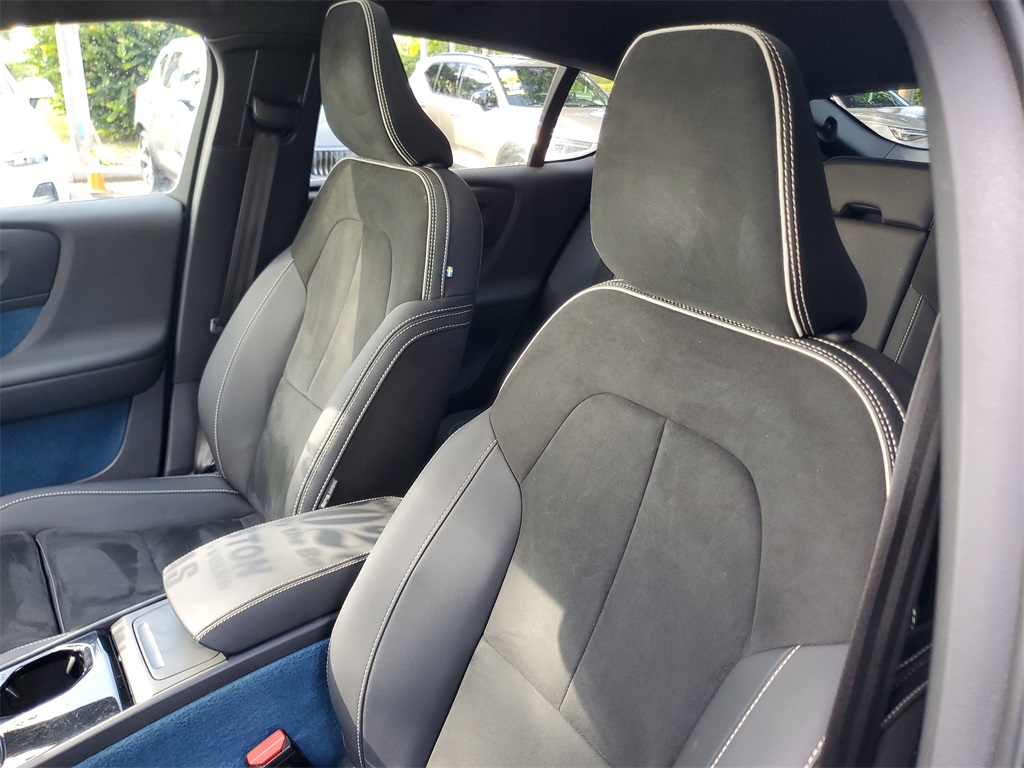 used 2023 Volvo C40 Recharge Pure Electric car, priced at $26,495