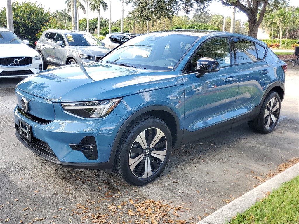 used 2023 Volvo C40 Recharge Pure Electric car, priced at $26,495