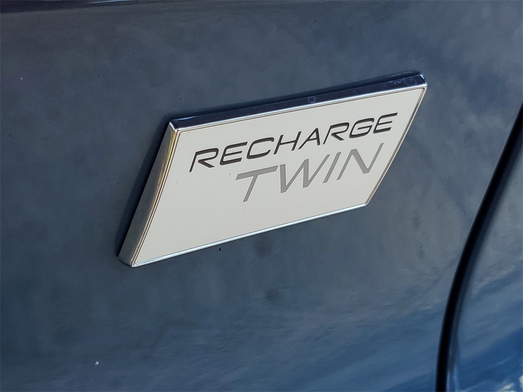 used 2023 Volvo C40 Recharge Pure Electric car, priced at $26,495