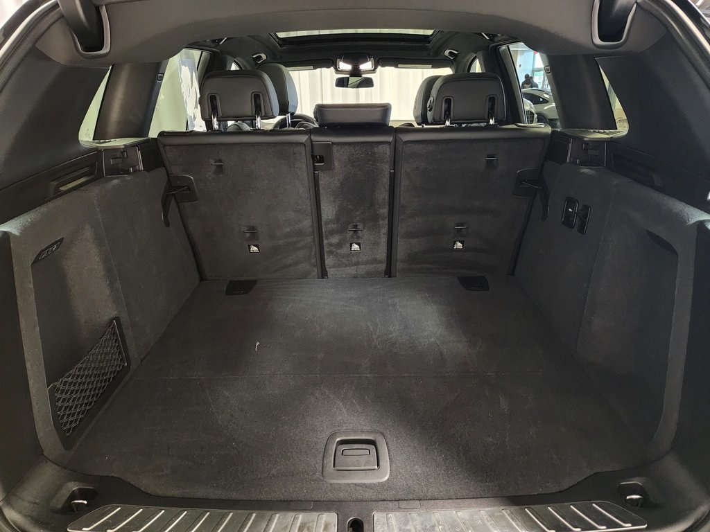 used 2024 BMW X3 car, priced at $36,005