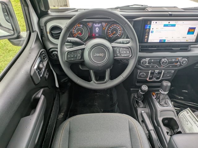 new 2025 Jeep Gladiator car, priced at $35,535