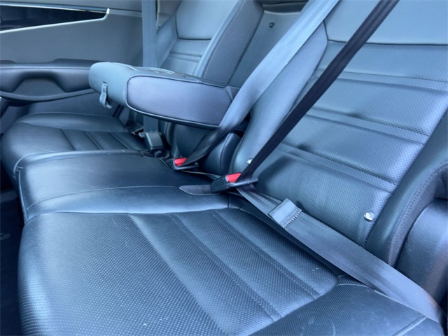 used 2019 Kia Sorento car, priced at $19,911