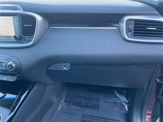 used 2019 Kia Sorento car, priced at $19,911