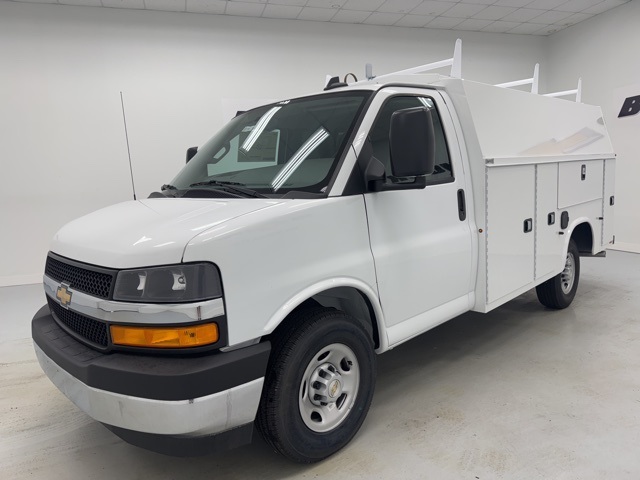 new 2025 Chevrolet Express 3500 car, priced at $60,518