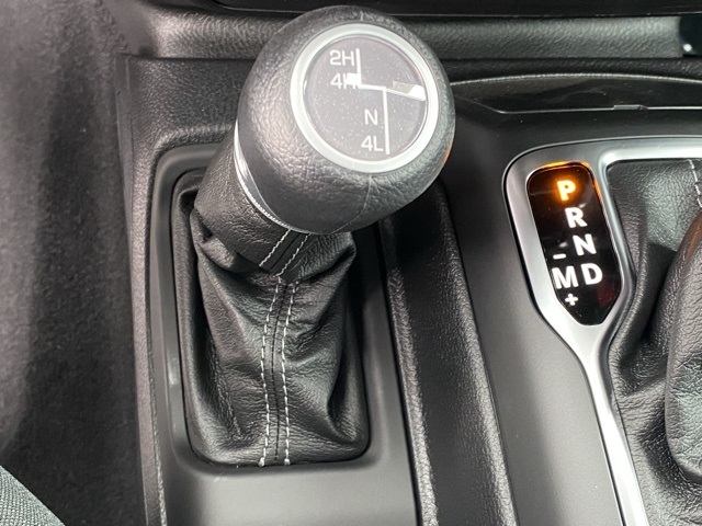 new 2025 Jeep Gladiator car, priced at $44,610