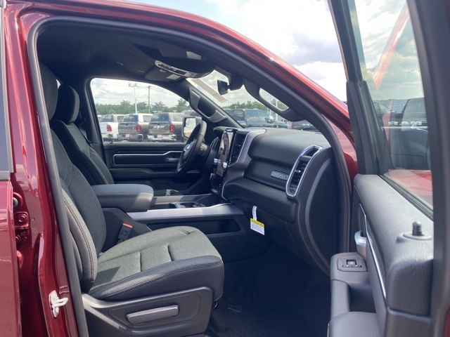new 2025 Ram 1500 car, priced at $46,111