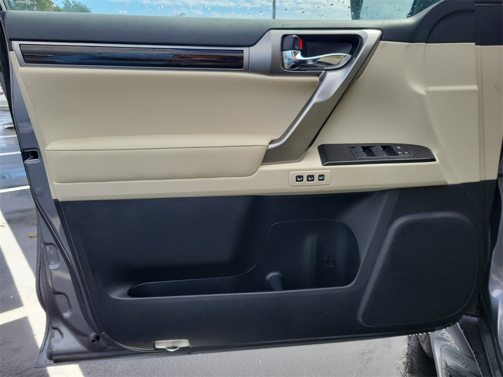 used 2022 Lexus GX car, priced at $50,998