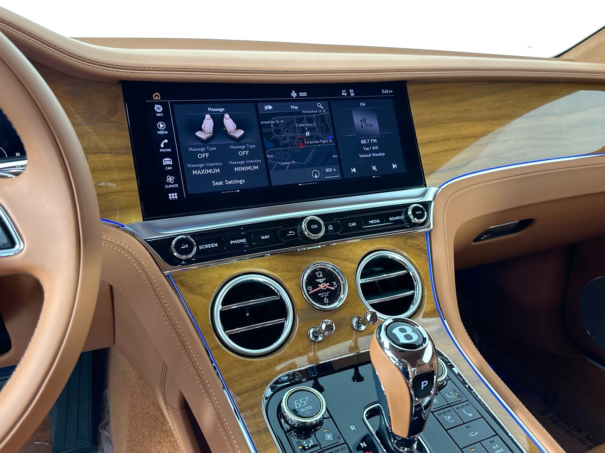 new 2024 Bentley Continental GT car