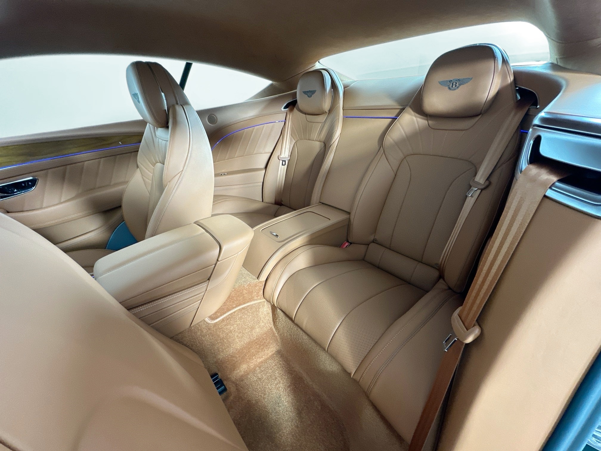 new 2024 Bentley Continental GT car