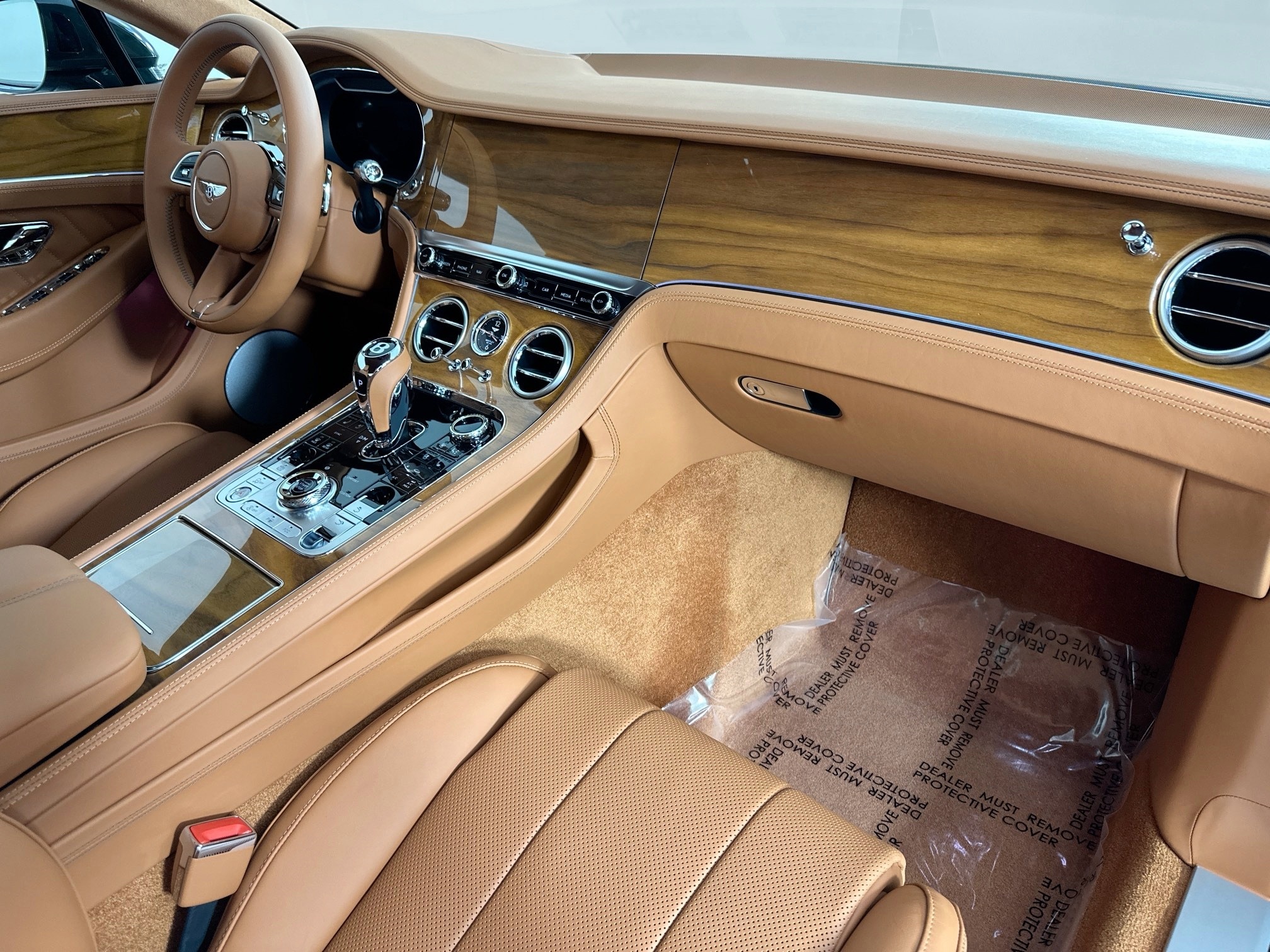 new 2024 Bentley Continental GT car