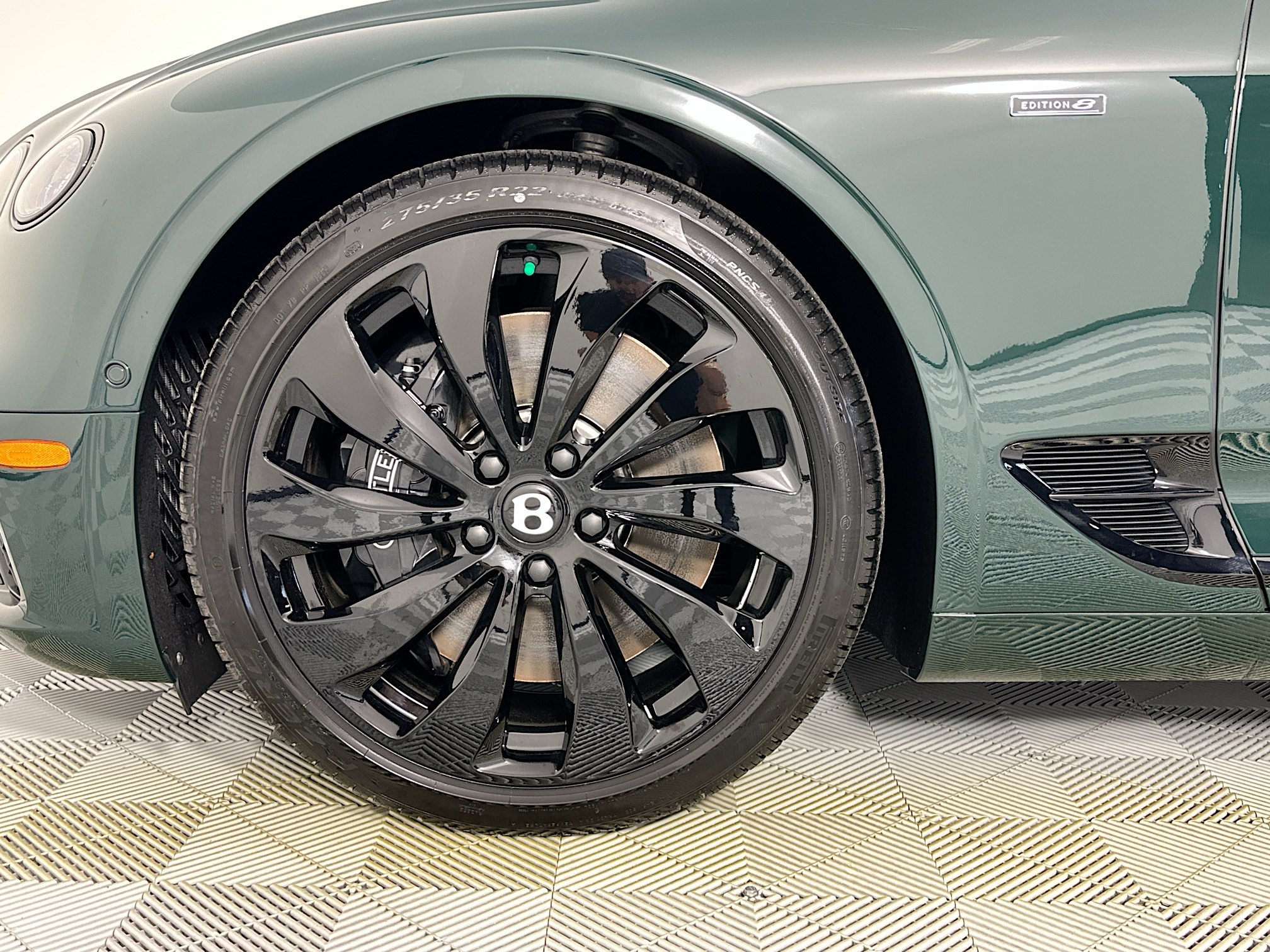 new 2024 Bentley Continental GT car