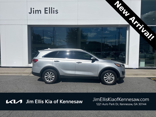 used 2018 Kia Sorento car, priced at $13,998