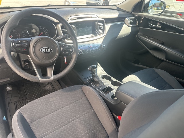 used 2018 Kia Sorento car, priced at $13,998