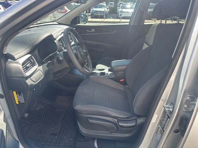 used 2018 Kia Sorento car, priced at $13,998
