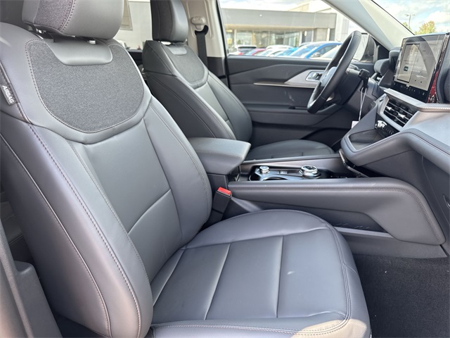 new 2025 Ford Explorer car, priced at $47,723
