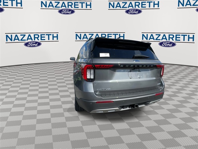 new 2025 Ford Explorer car, priced at $47,723