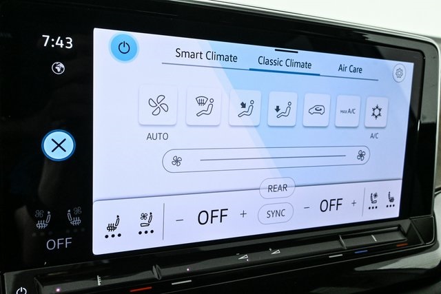 used 2025 Volkswagen Atlas car, priced at $34,400