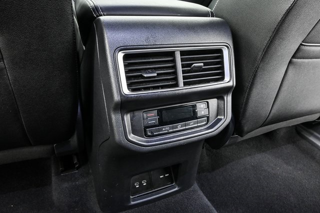 used 2025 Volkswagen Atlas car, priced at $34,400