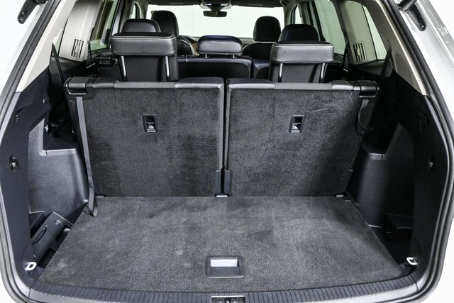 used 2025 Volkswagen Atlas car, priced at $34,400