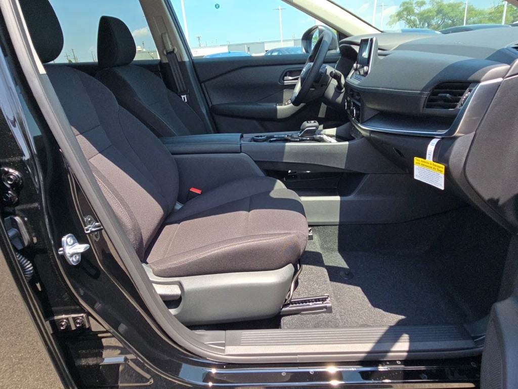 new 2025 Nissan Rogue car, priced at $32,110