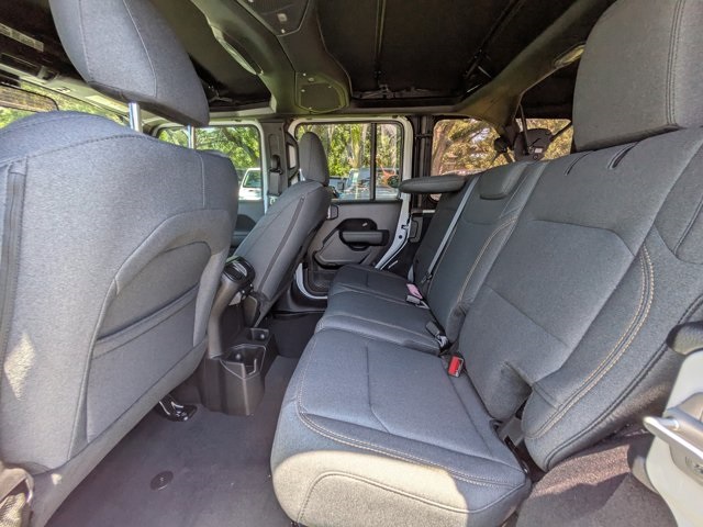 new 2025 Jeep Wrangler car, priced at $32,785