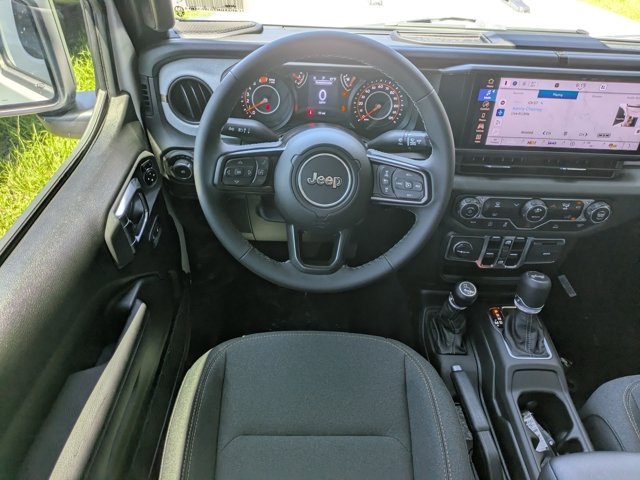 new 2025 Jeep Wrangler car, priced at $32,785