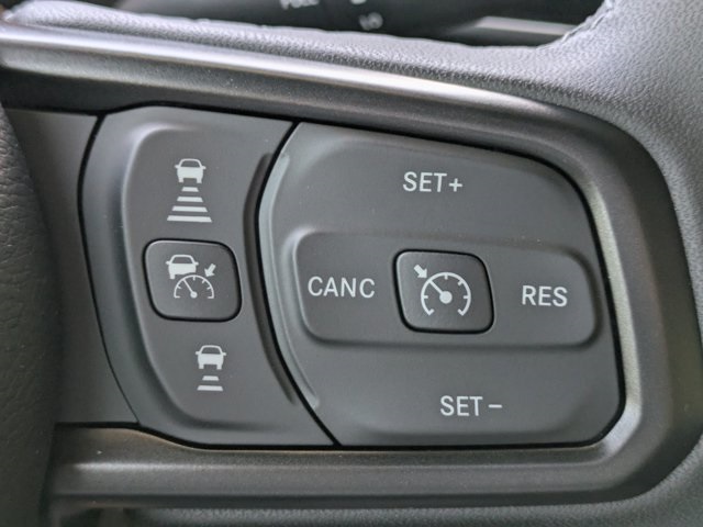 new 2025 Jeep Wrangler car, priced at $32,785