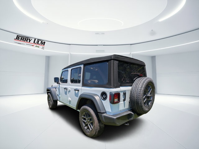 new 2025 Jeep Wrangler car, priced at $32,785