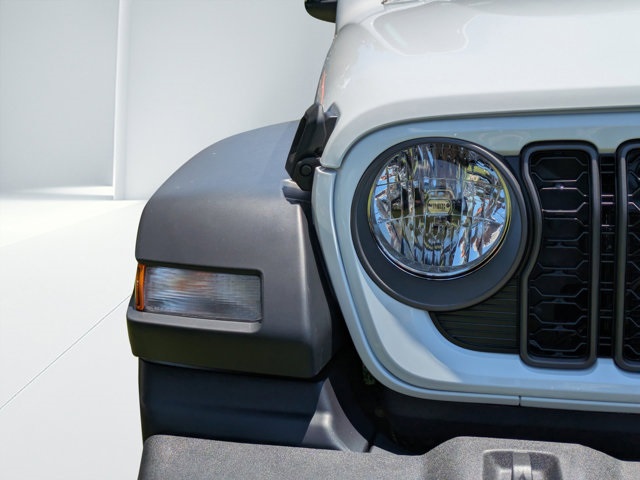 new 2025 Jeep Wrangler car, priced at $32,785