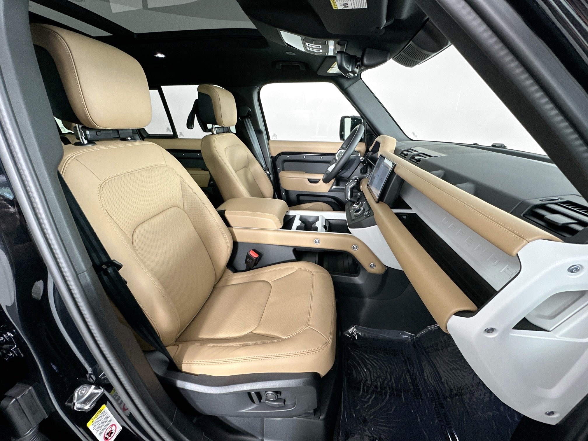 new 2025 Land Rover Defender 110 car, priced at $80,283