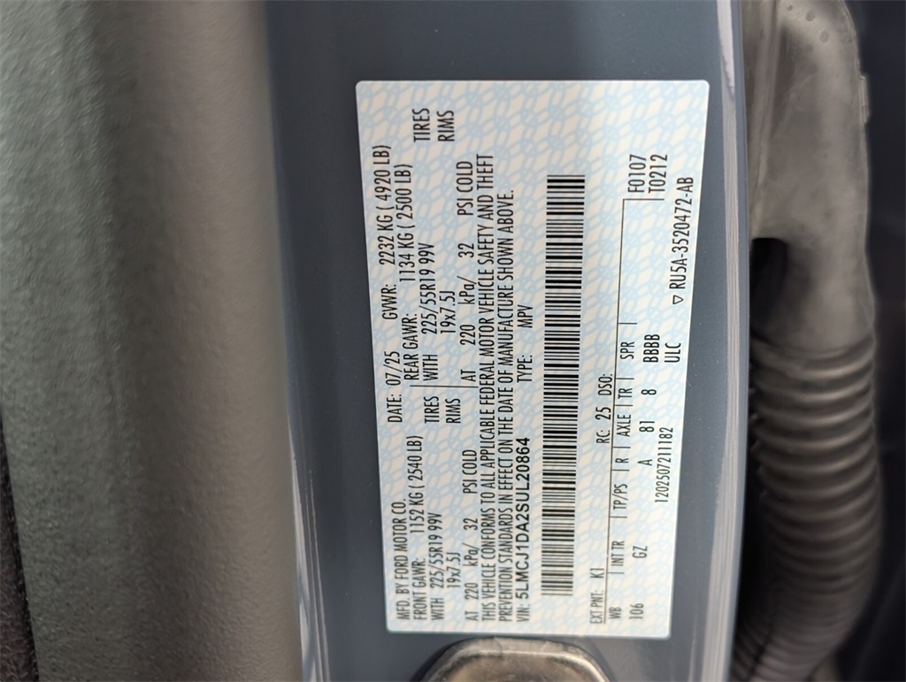 new 2025 Lincoln Corsair car, priced at $48,451