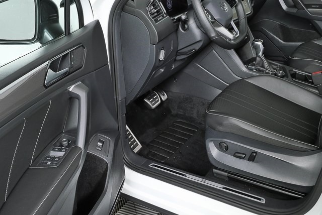 used 2022 Volkswagen Tiguan car, priced at $23,900