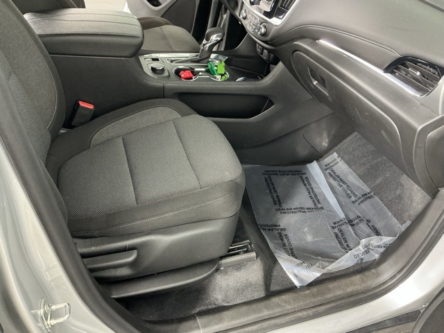 used 2022 Chevrolet Traverse car, priced at $23,366