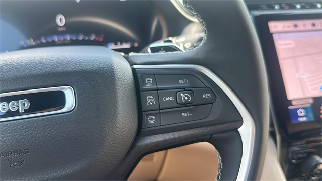 new 2025 Jeep Grand Cherokee car, priced at $45,025