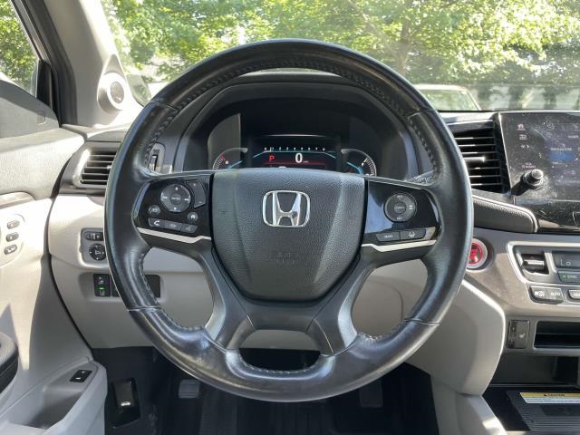 used 2022 Honda Pilot car, priced at $31,424