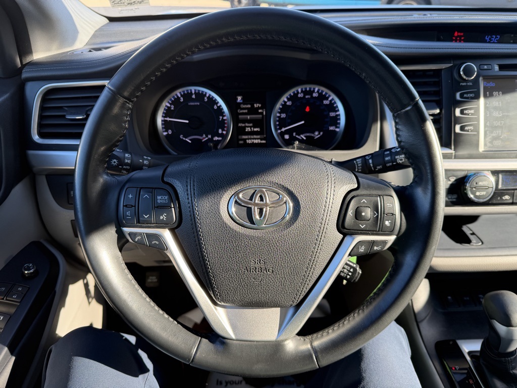 used 2017 Toyota Highlander car, priced at $19,903