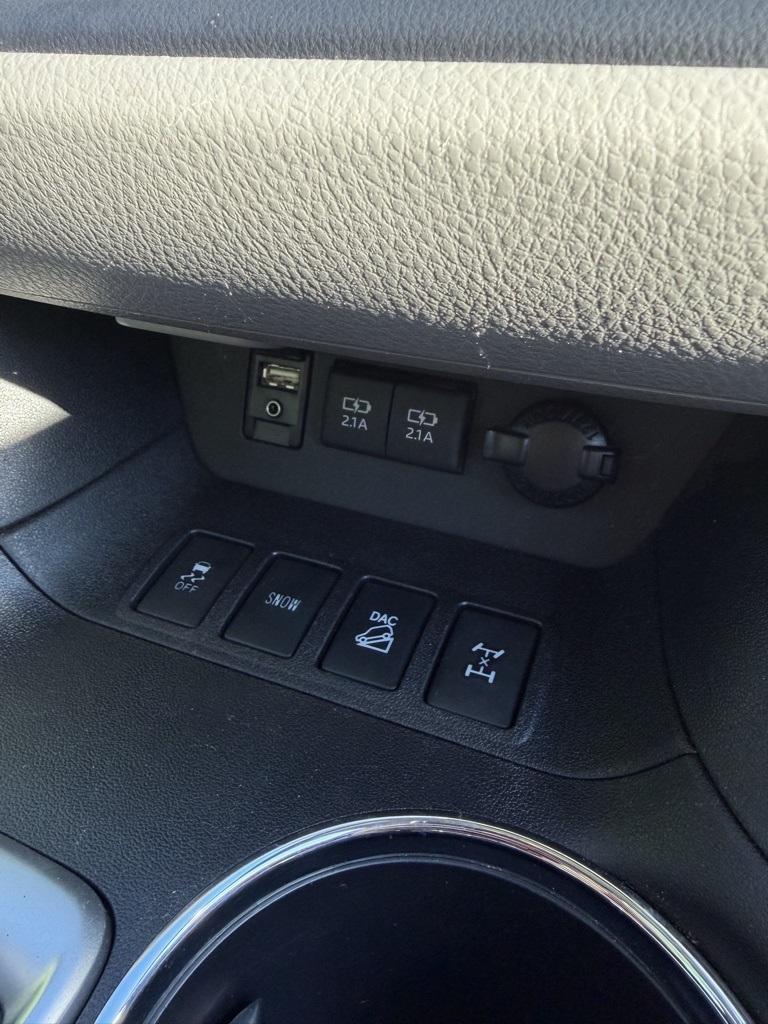 used 2017 Toyota Highlander car, priced at $19,903