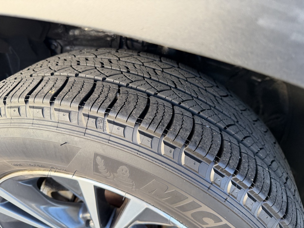 used 2017 Toyota Highlander car, priced at $19,903