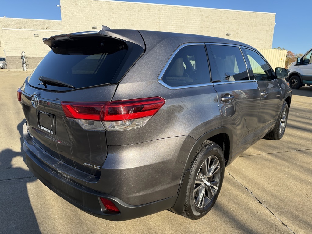 used 2017 Toyota Highlander car, priced at $19,903
